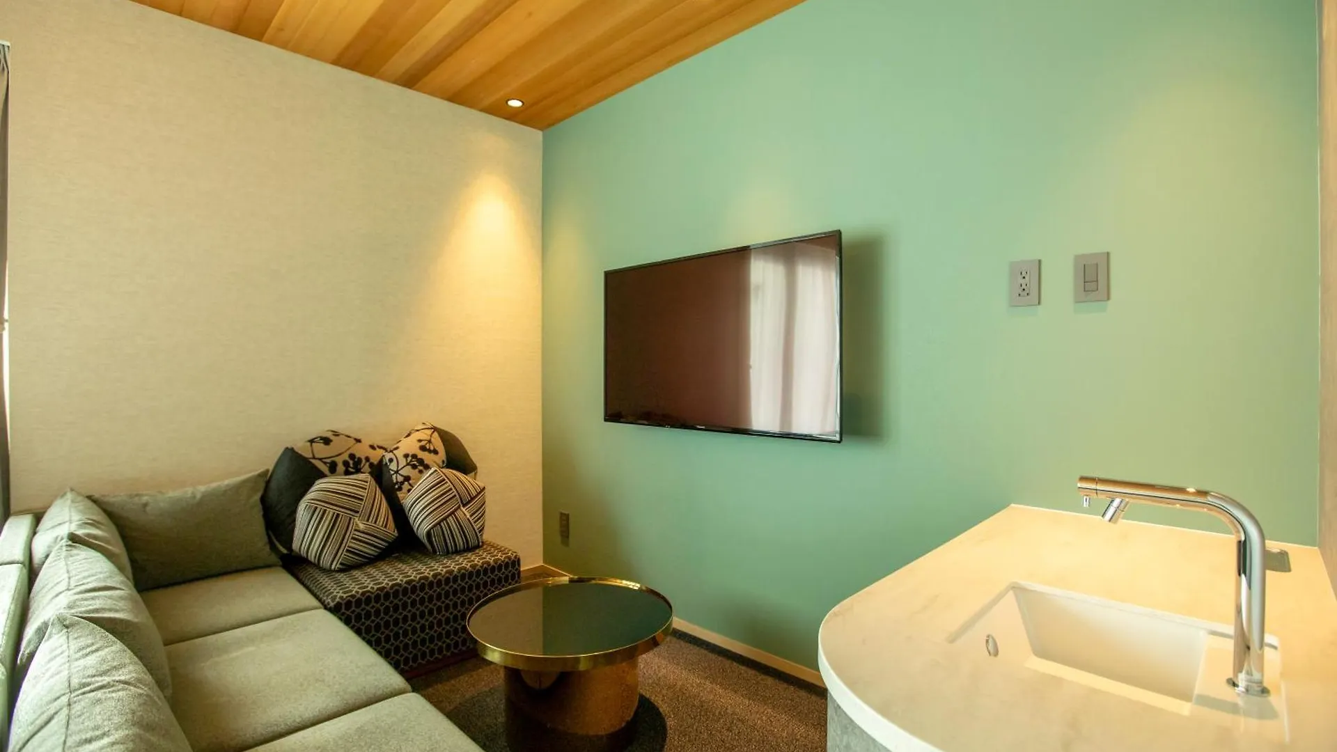 Apartment Gallery Hotel Kaguya Kyoto Japan