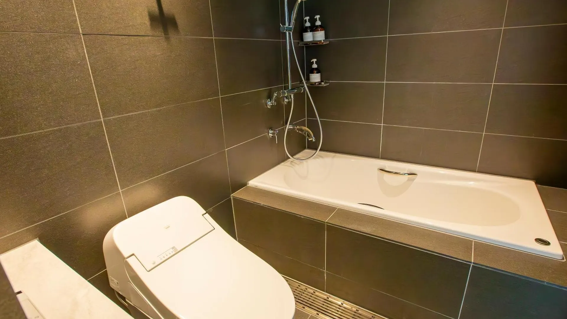Apartment Gallery Hotel Kaguya Kyoto Japan